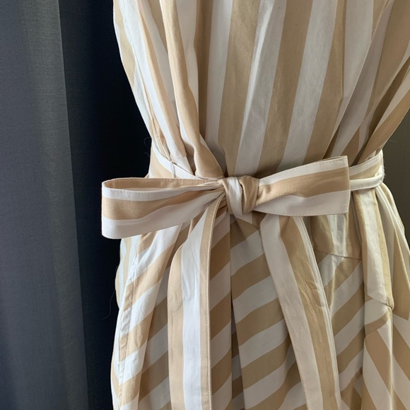Gap Maxi Dress beige and white stripe - Picture 3 of 9